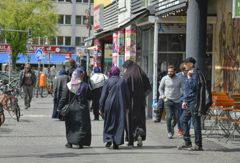 Migranten in Berlin (Archivbild)