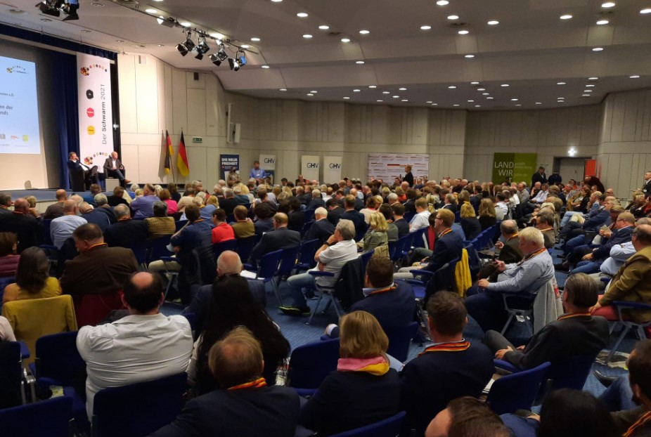 Rund 350 Besucher kommen zur Konferenz der konservativen "Schwarmintelligenz" zusammen Foto: JF