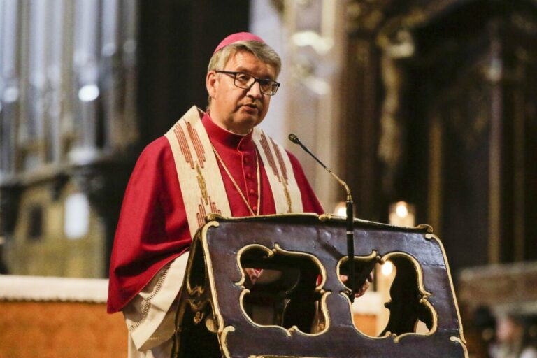 Bischof Peter Kohlgraf: Die Belange von sexuellen Minderheiten müßten einen höheren Stellenwert in der Kirche bekommen