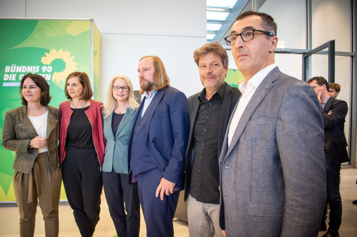 Grünen-Politiker (von links nach rechts): Annalena Baerbock, Katrin Göring-Eckardt, Kirsten Kappert-Gonther, Anton Hofreiter, Robert Habeck, Cem Özdemir