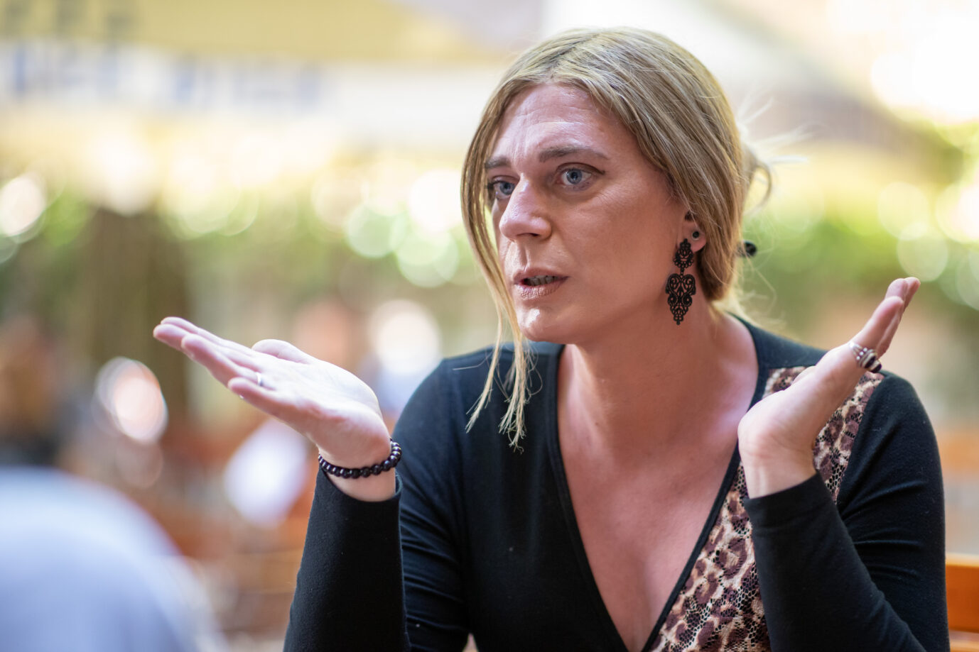 Die Grünen-BundestagsabgeordneteTessa Ganserer: Sie fordert, daß jeder sein Geschlecht frei wählen kann