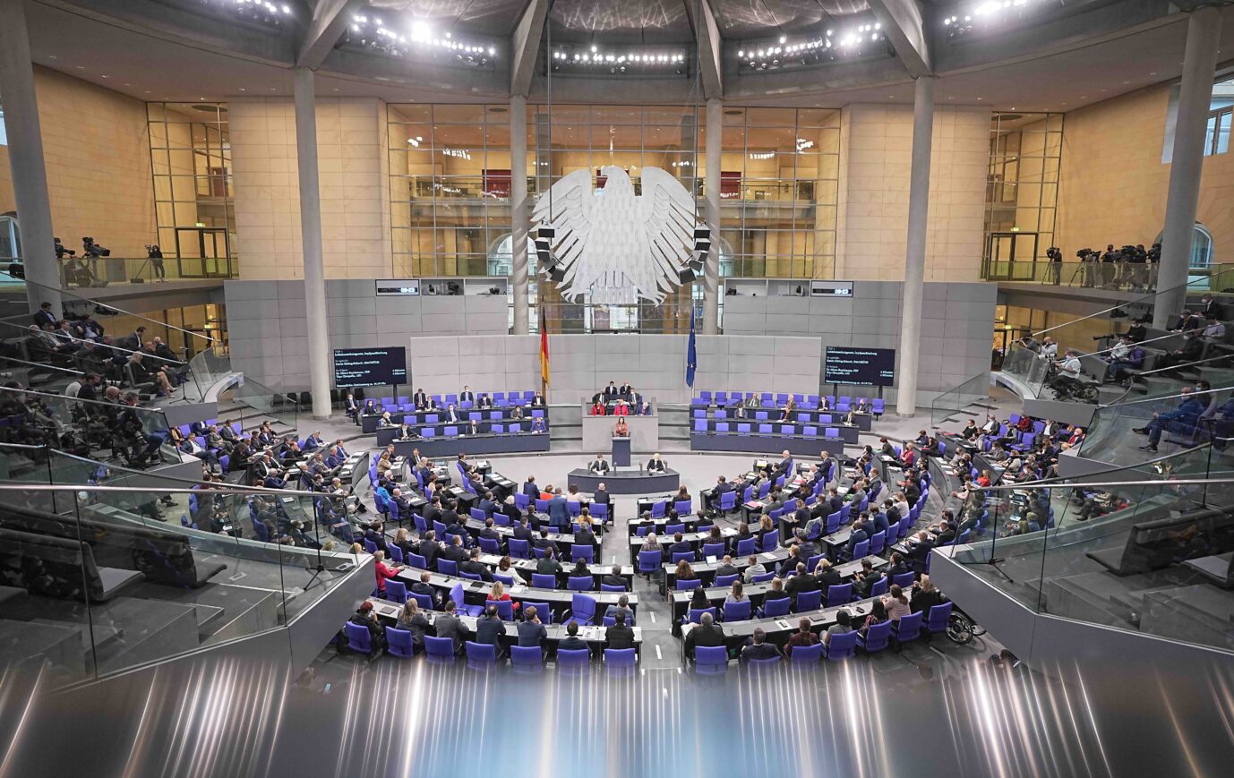 Bundestagsdebatte zum neuen Infektionsschutzgesetz