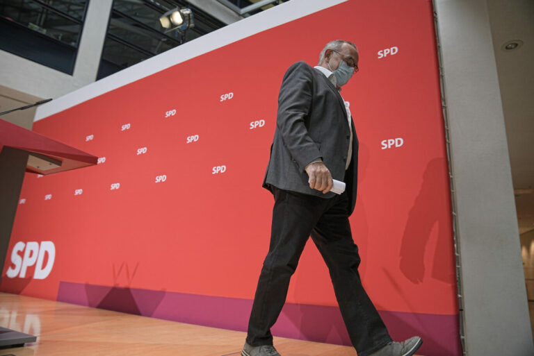 Der scheidende SPD-Vorsitzende Norbert Walter-Borjans: eine Fußnote der Parteigeschichte Foto: picture alliance/dpa | Michael Kappeler