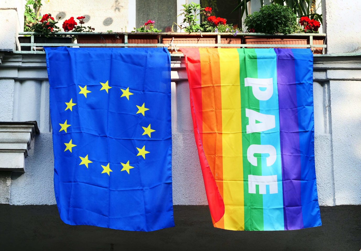 Laut EuGH-Urteil müssen EU-Staaten homosexuelle Paare anerkennen (Symbolbild) Foto: picture alliance / Wolfram Steinberg | Wolfram Steinberg
