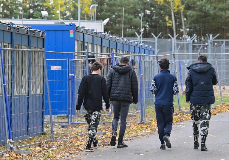 Migranten in einer brandenburgischen Erstaufnahmestelle für Asylbewerber: Rund 8.900 Ausländer in dem Bundesland sind ausreisepflichtig