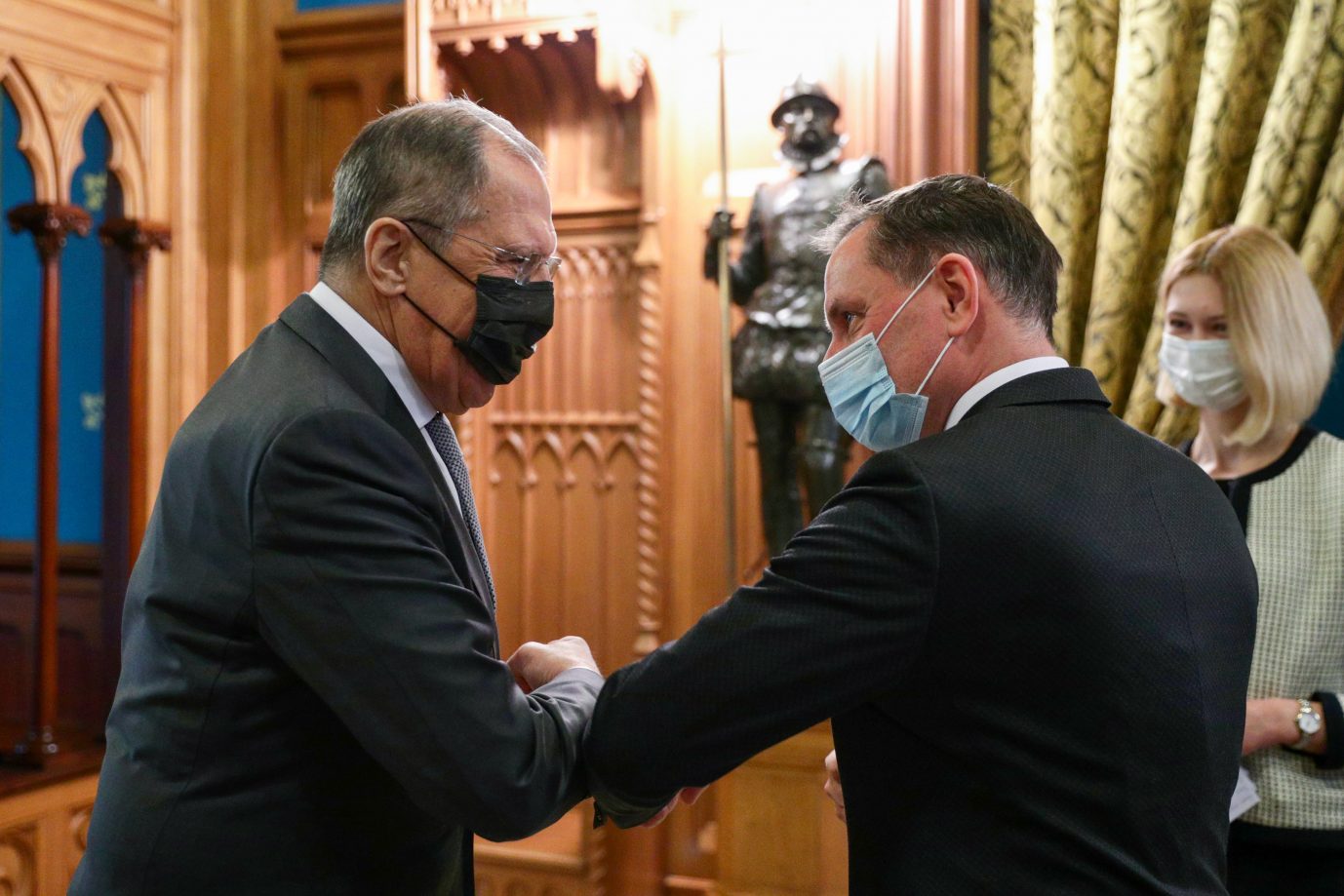 Tino Chrupalla trifft Russlands Außenminister Sergei Lawrow (Archiv): Druck aus den Westverbänden Foto: picture alliance/dpa/TASS