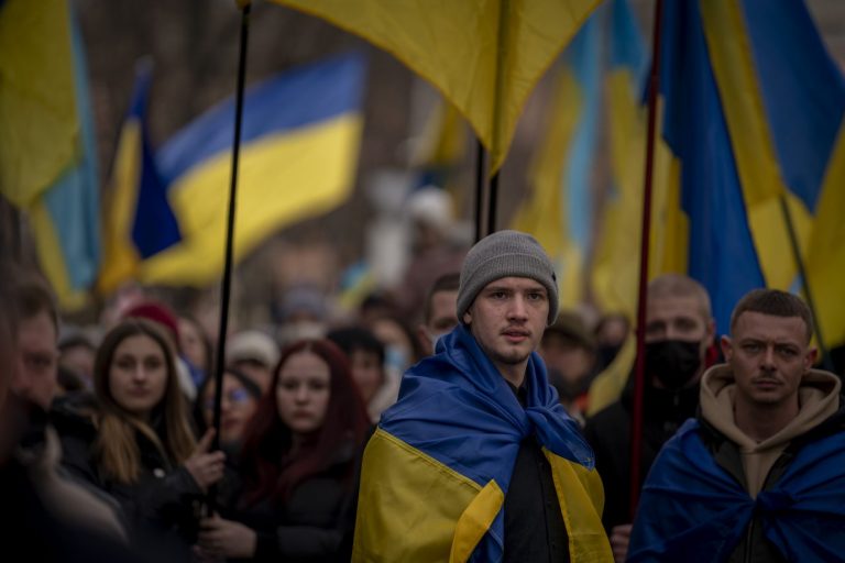 Ukrainische Demonstranten in Odessa, wenige Tage vor dem Kriegsbeginn: Die Sache dieser jungen Nation ist noch nicht verloren und wird auch schwere Niederlagen überdauern