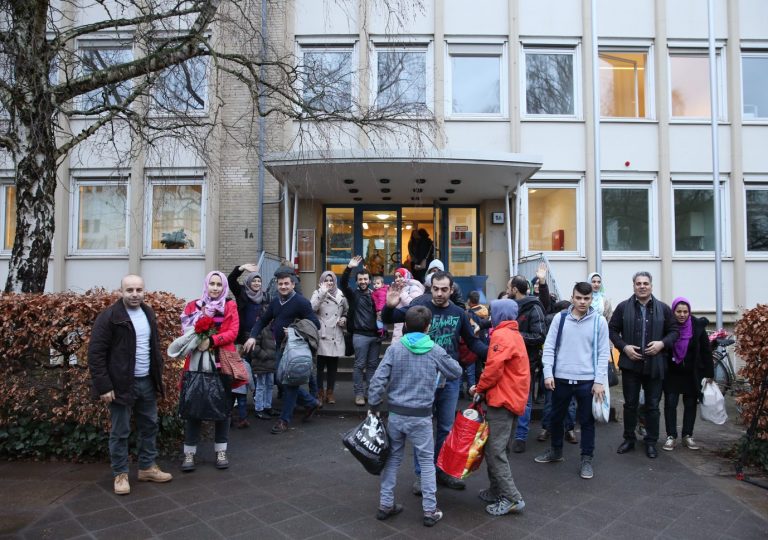 Migranten in Hamburg: Die Gesundheitsversorgung von Asylbewerbern kostete die Hansestadt knapp eine halbe Milliarde Euro