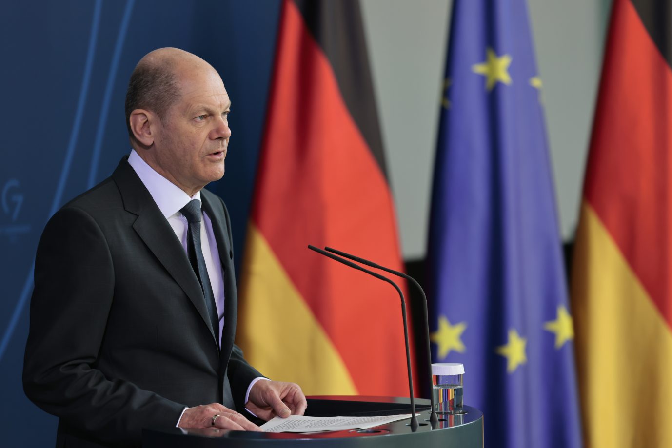 Bundeskanzler Olaf Scholz (SPD): Deutschland verweigert sich seiner historischen Aufgabe - auch angesichts des Ukraine-Krieges Foto: picture alliance / ASSOCIATED PRESS | Hannibal Hanschke