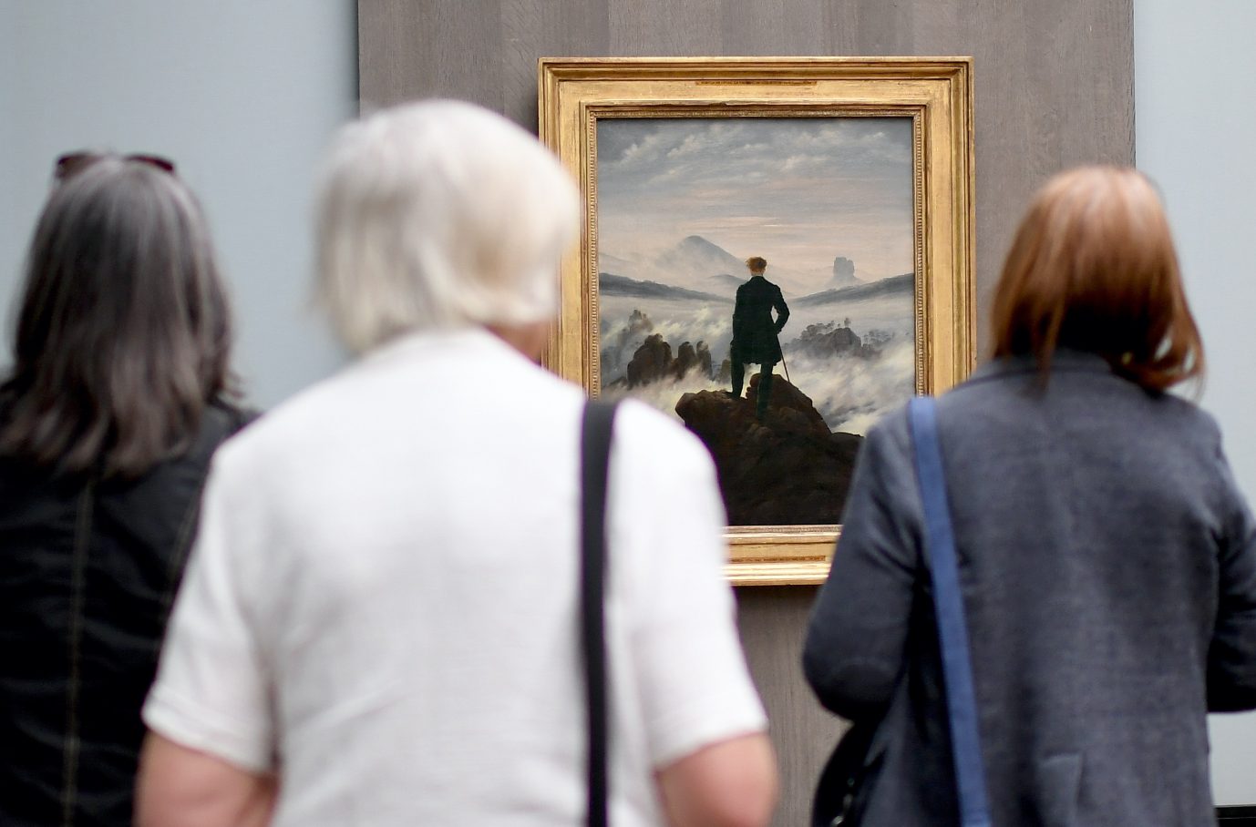 "Der Wanderer über dem Nebelmeer" gilt als Ikone der romantischen Bewegung Stefan Matuschek hat nun eine Literaturgeschichte der Kunstepoche vorgelegt Foto: picture alliance / Britta Pedersen/dpa | Britta Pedersen