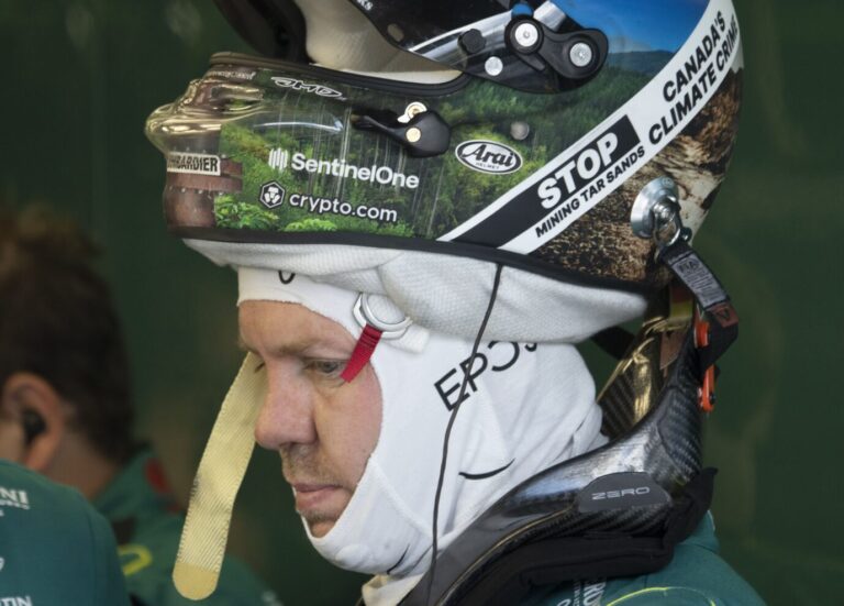Formel-1-Fahrer Sebastian Vettel protestiert mit seinem Helm gegen Kanadas Klimaverbrechen. Im Rennen trug er ihn nicht.