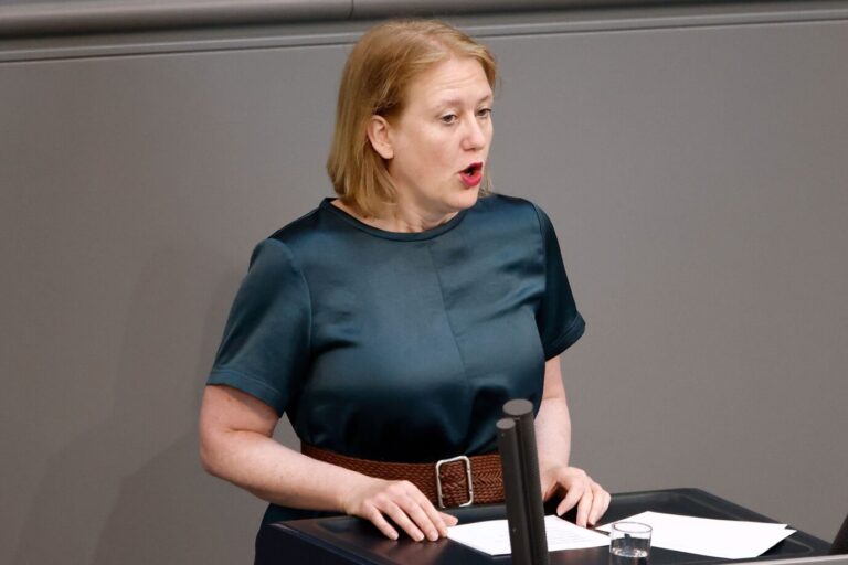 Bundesfamilienministerin Lisa Paus (Grüne) will alle Methoden der Abtreiubungen zum Teil des Medizin-Studiums machen.