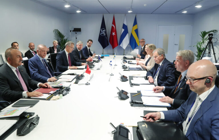 Schweden und Finnland verhandeln über ihren Nato-Beitritt Foto: picture alliance / AA | TUR Presidency/ Murat Cetinmuhurdar