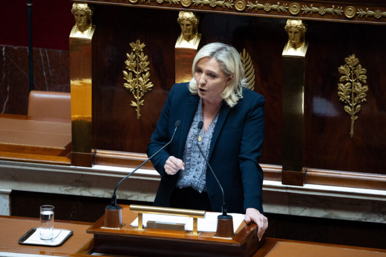 Marine Le Pen: Frankreich schafft Rundfunkgebühr ab Foto: picture alliance / abaca | Lafargue Raphael/ABACA