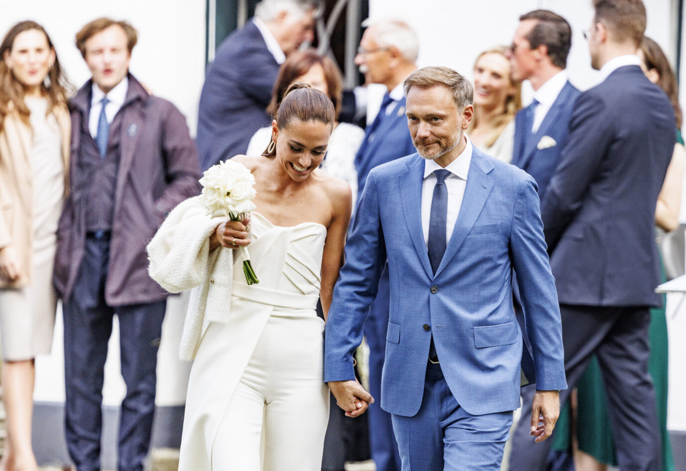 Die Hochzeit des Bundesfinanzministers Christian Lindner (FDP) mit seiner Lebensgefährtin Franca Lehfeldt hatte breite gesellschaftliche Debatten ausgelöst Foto: picture alliance/dpa | Axel Heimken