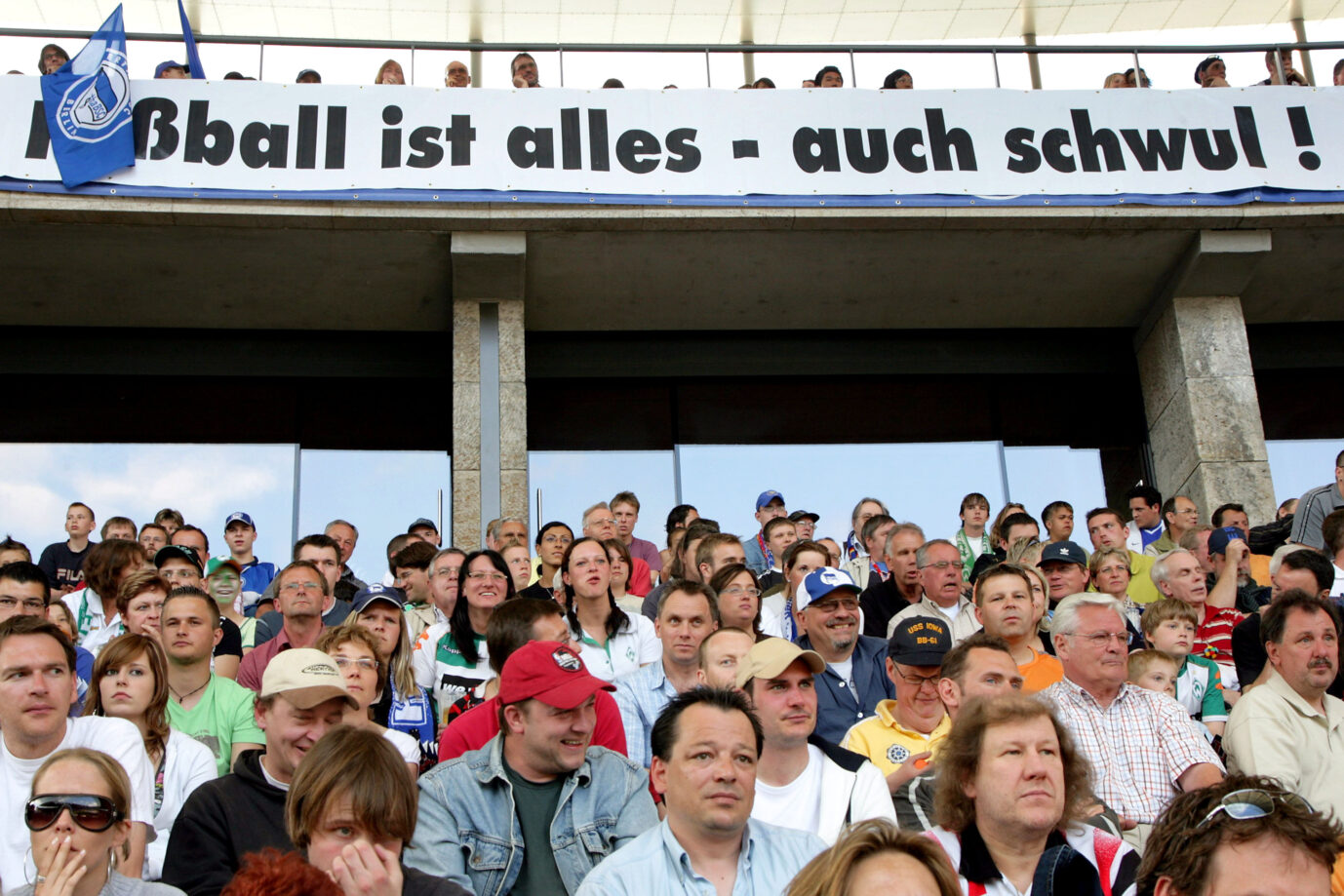 Hertha BSC plant ein "queeres Schutzkonzept" bei Heimspielen Foto: picture-alliance/ ZB | Arno Burgi