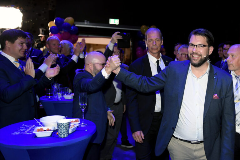 Jimmie Akesson bejubelt den Wahlerfolg in Schweden