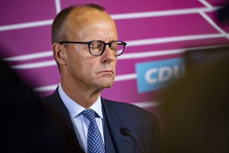 Verzweifelt: Friedrich Merz ist vom Hoffnungsträger zur Lachnummer der CDU abgestürzt.