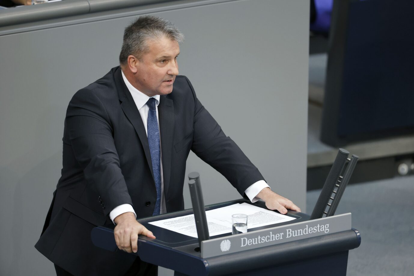 Martin Hess in der 52. Sitzung des Deutschen Bundestages im Reichstagsgebäude. Berlin, 09.09.2022