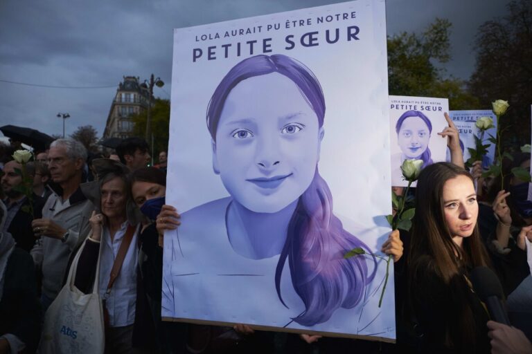 Trauerkundgebung für das ermordete Kind: Hitzige Debatte in Frankreich Foto: picture alliance / ZUMAPRESS.com | Remon Haazen
