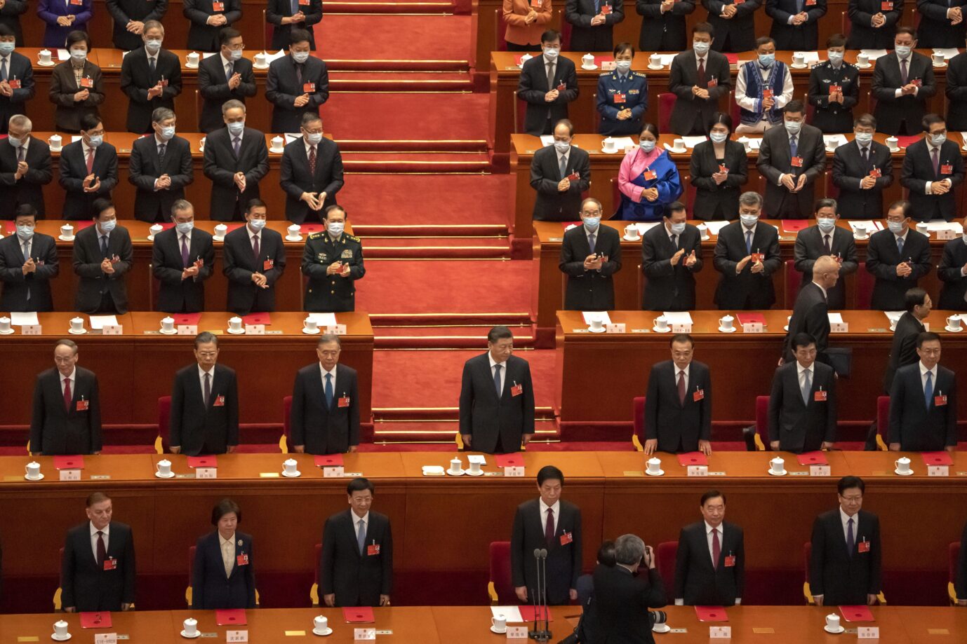 Chinas Präsident Xi Jinping (Mitte) auf dem Volkskongress
