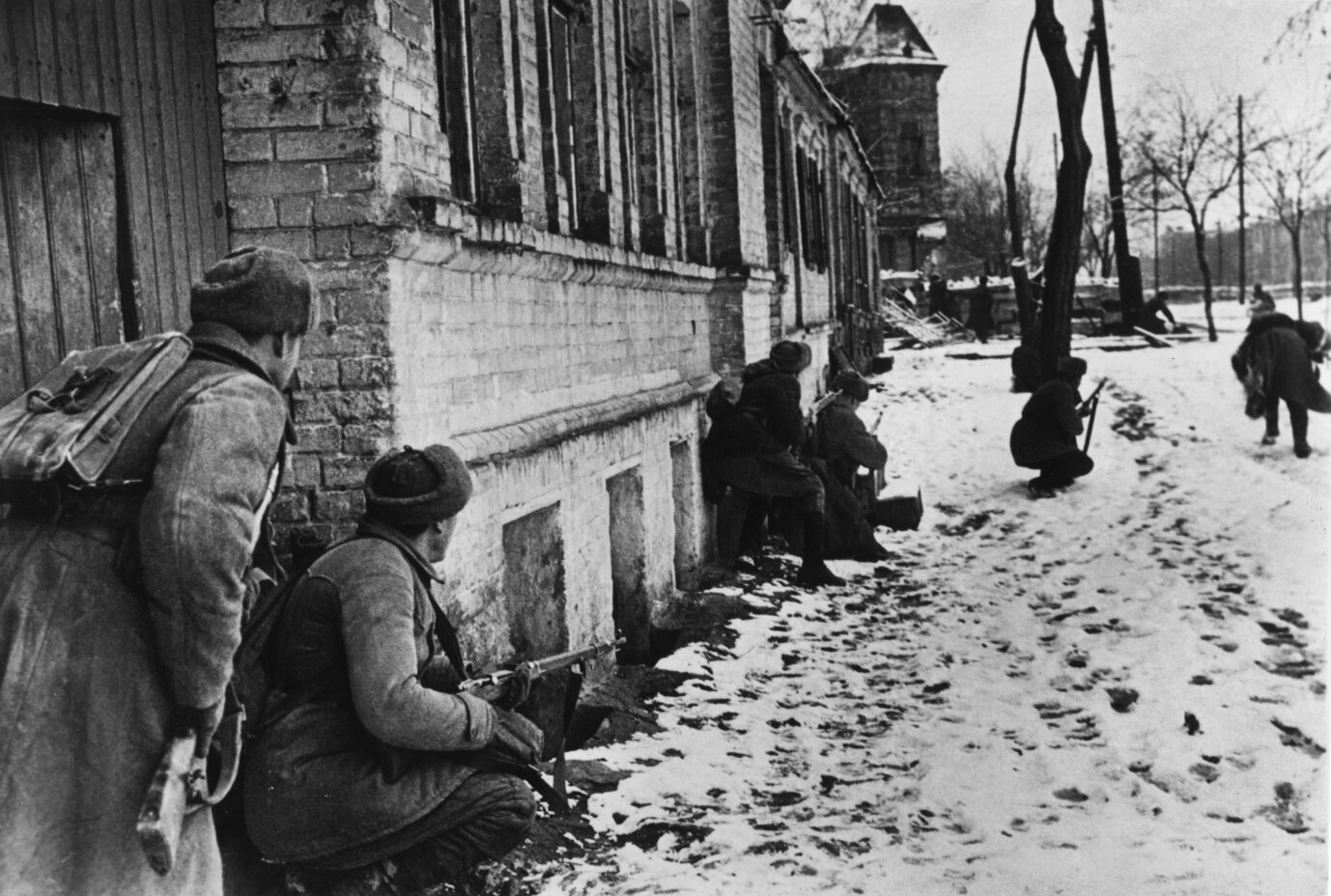 Straßenkämpfe in Rostow am Don – bald schon sollte "Operation Uranus" die Wehrmacht in den Kessel von Stalingrad treiben
