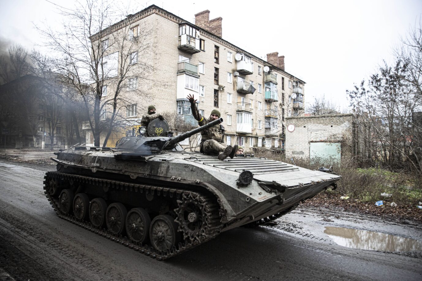 Ukrainischer Schützenpanzer vom Typ BMP in Bachmut in der Ukraine während des Krieges
