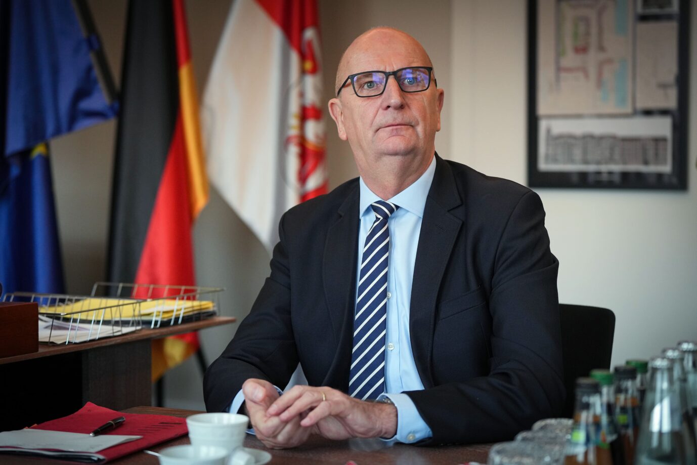 Brandenburgs Ministerpräsident Dietmar Woidke will die erneute Erhöhung der GEZ-Zwangsgebühr blockieren.