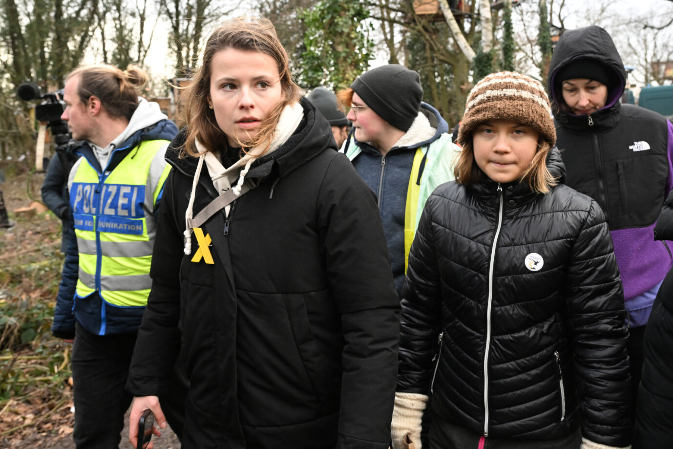 Die Klimaaktivistinnen Luisa Neubauer (l) und Greta Thunberg (r) waren bei der Räumung von Lützerath anwesend