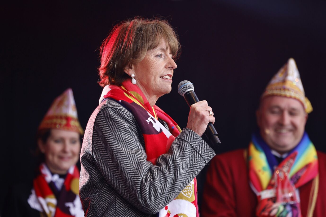 Kölns Oberbürgermeisterin Henriette Reker (parteilos) wünscht sich ein weibliches Dreigestirn auf dem Kölner Karneval