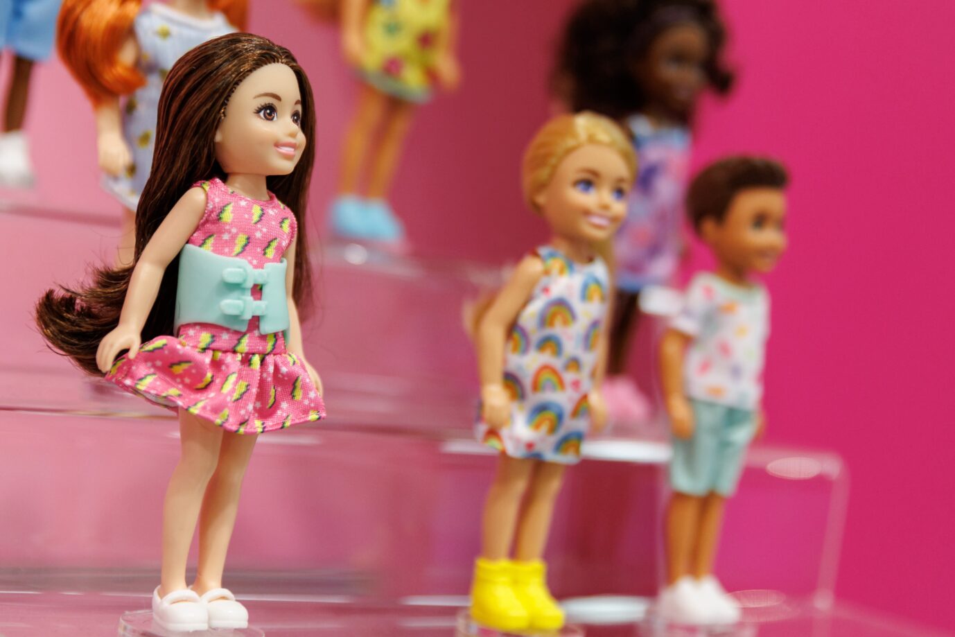Umerziehungsversuche des Spielzeugherstellers Mattel haben eine krachende Abfuhr vom Publikum erhalten, denn nur Wenige hatten die 2019 eingeführten geschlechtslosen „Barbie-Puppen“ gekauft