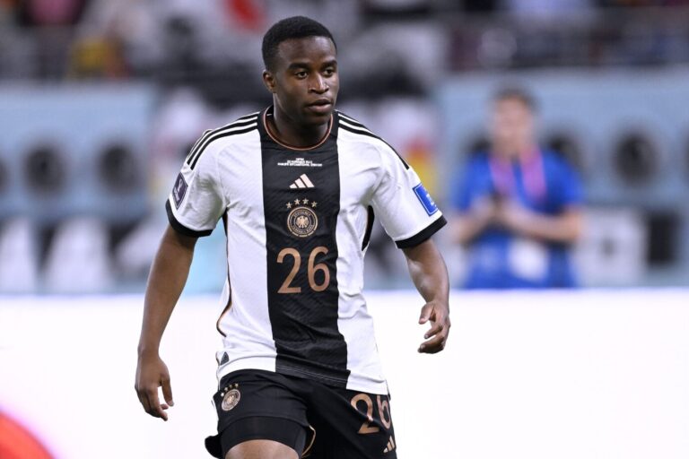 Der angeblich 18jährige Youssoufa Moukoko bei seinem Einsatz während des WM-Auftaktspiels gegen Japan (1:2) in der deutschen Nationalmannschaft.