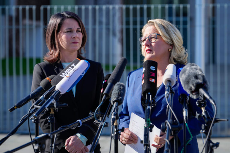 Frauen in aller Welt zu stärken – das ist das Ziel von Bundesaußenministerin Annalena Baerbock (Grüne) und Entwicklungsministerin Svenja Schulze (SPD). Die beiden stellen ihre Idee einer feministischen Außenpolitik vor?