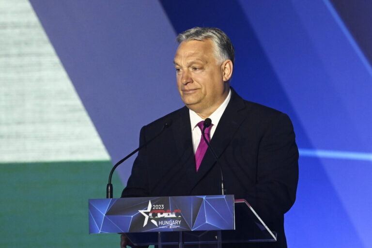 Ungarns Ministerpräsident Viktor Orban zeigt sich in seiner CPAC-Rede angriffslustig.