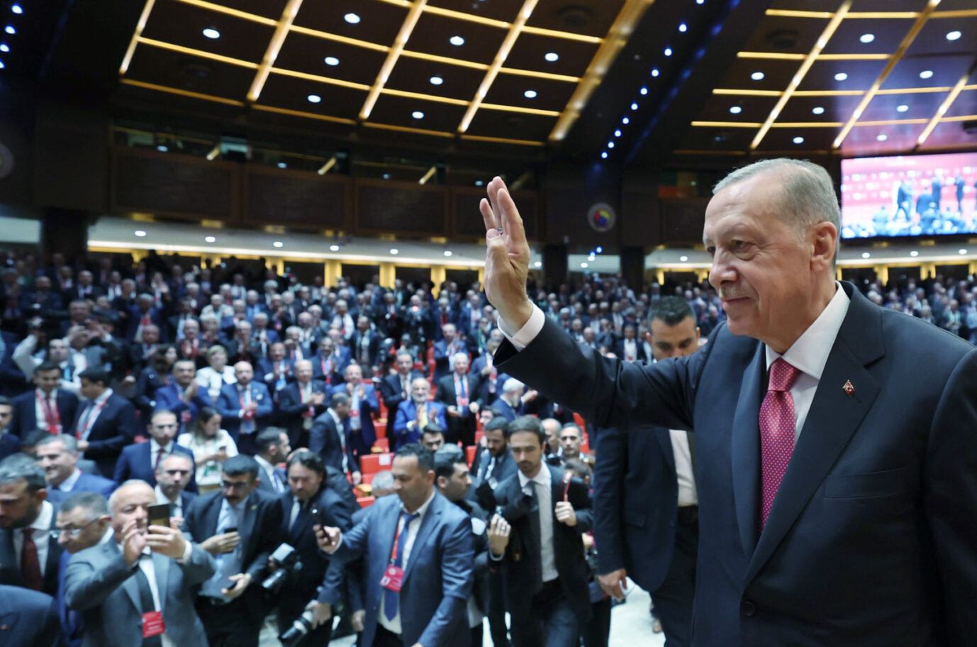 Der türkische Präsident Recep Tayyip Erdoğan führt das Land weiter; aber wohin?