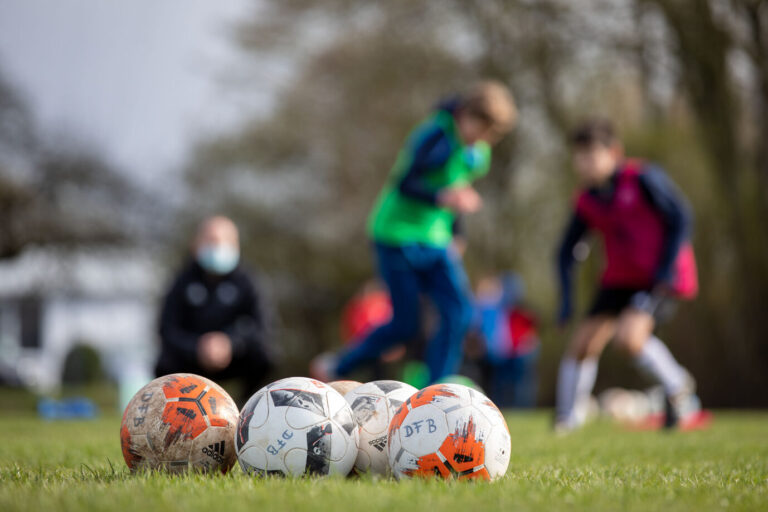 Am Rande des „Germany Cup“-Jugendturniers wurde ein 15jähriger Fußballer Hirntod geprügelt (Symbolbild) Foto: picture alliance / Joaquim Ferreira | Joaquim Ferreira