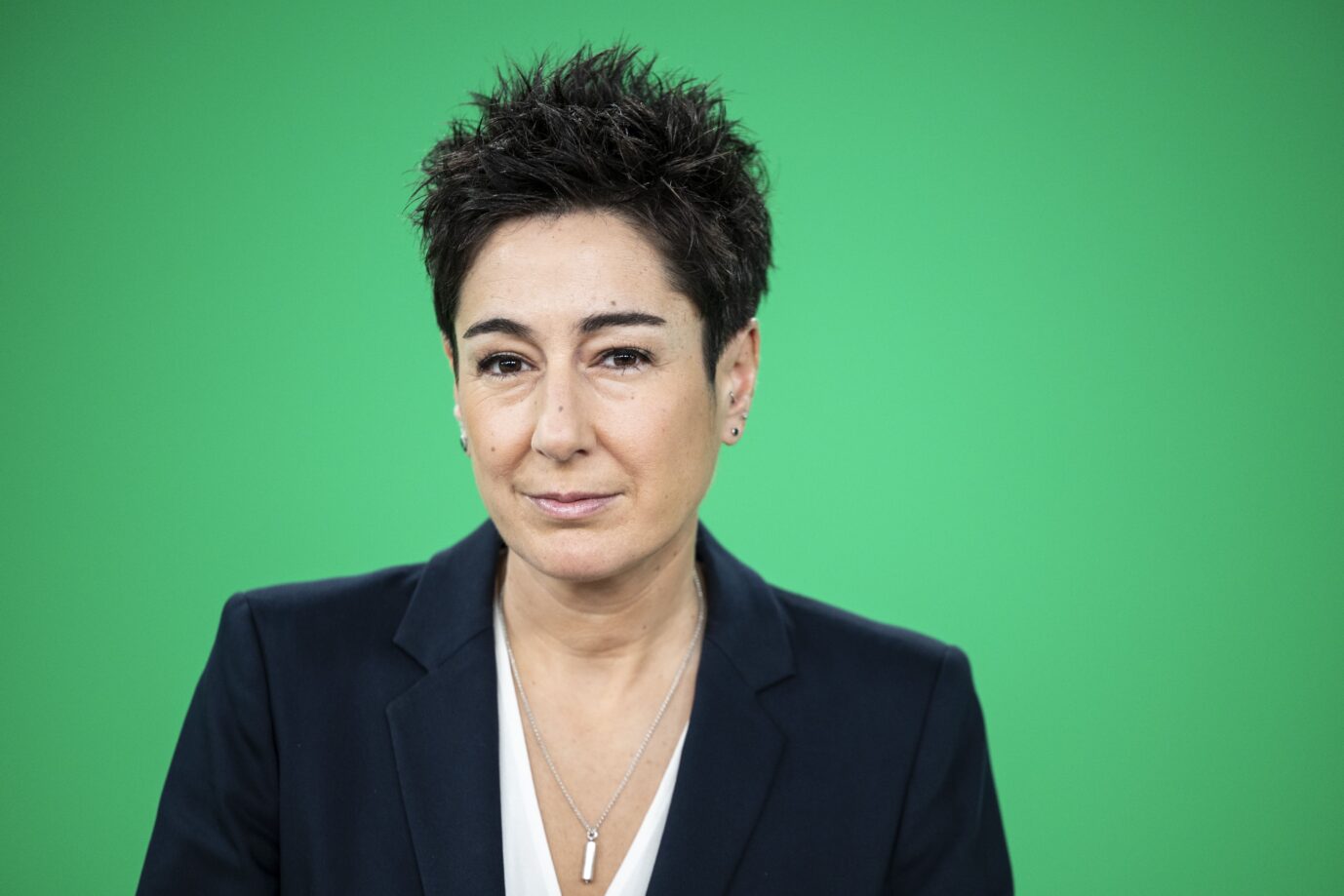 ZDF-„heute-journal“-Moderatorin Dunya Hayali hat Aversionen gegen das Wort „Zwangsgebühr“.