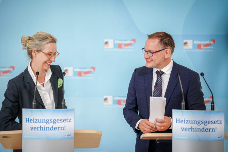 Die beiden AfD-Chefs Alice Weidel und Tino Chrupalla: Sie sind der Union dicht auf den Fersen