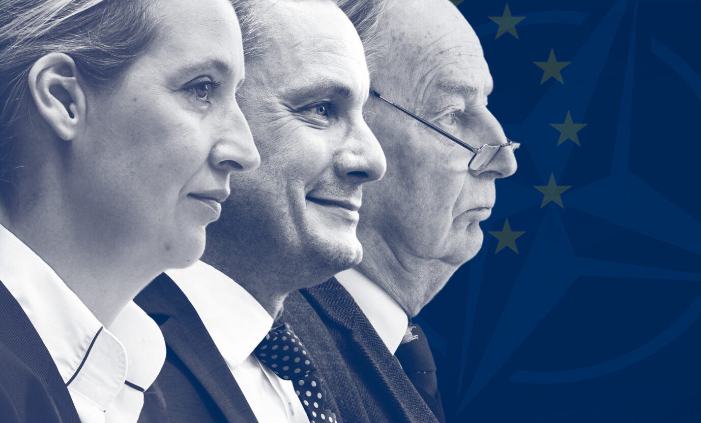 Alice Weidel, Tino Chrupalla und Alexander Gauland stehen im Profil vor den Symbolen der Nato und EU