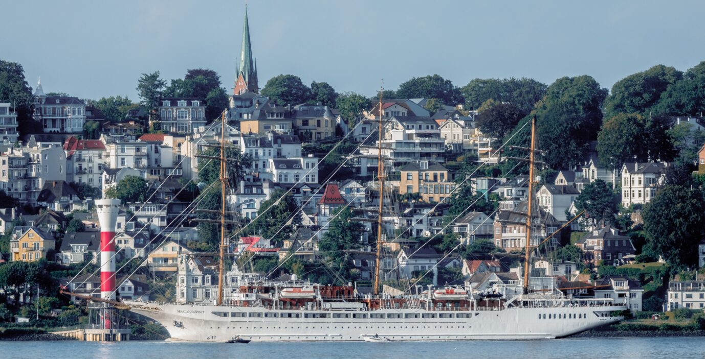 Der Wohlstand der Deutschen sinkt laut Global Wealth Report. Als wohlhabende Gegend gilt Hamburg-Blankenese am Elbufer.