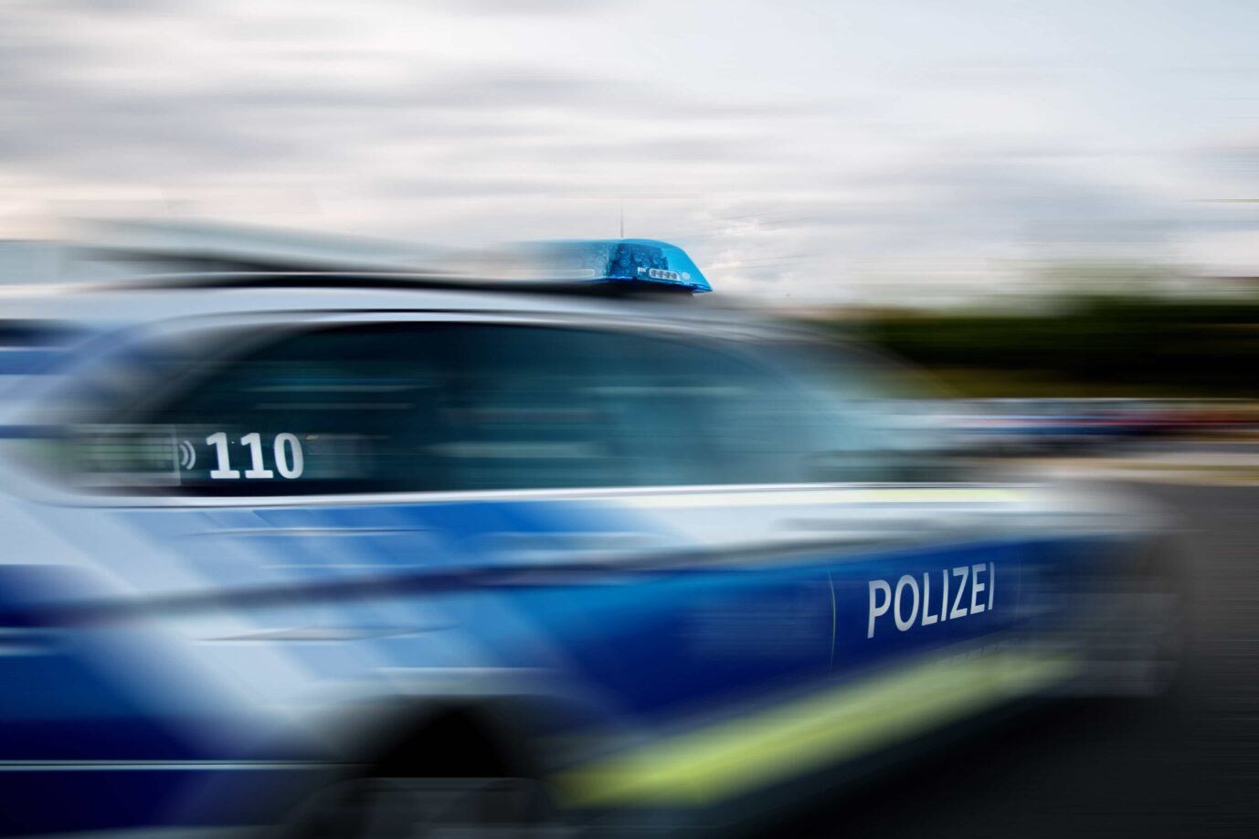 Vergewaltigung einer demenzkranken Frau durch zwei Ausländer: Polizeieinsatz in Ingolstadt.