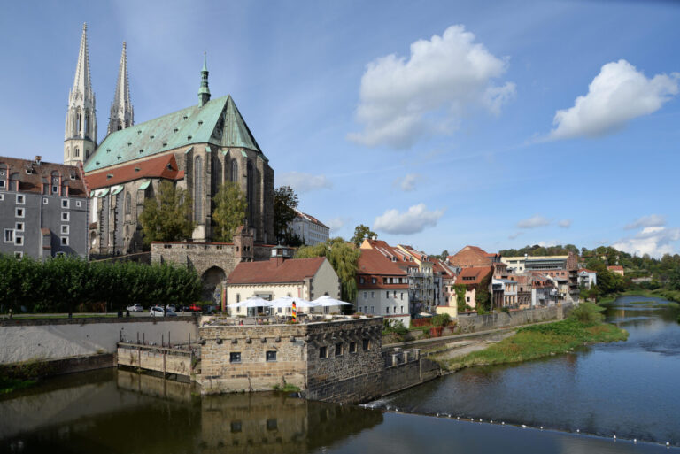 Die Stadt Görlitz in Sachsen ist eine Perle an der Neiße Foto: picture alliance / Zoonar | Volker Rauch