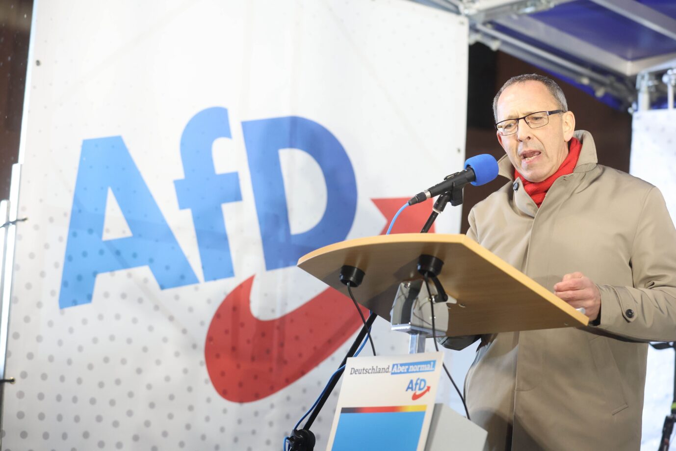 Hofft auf absolute Mehrheit: Sachsens AfD-Chef Jörg Urban bei einer Kundgebung im vergangenen Dezember.