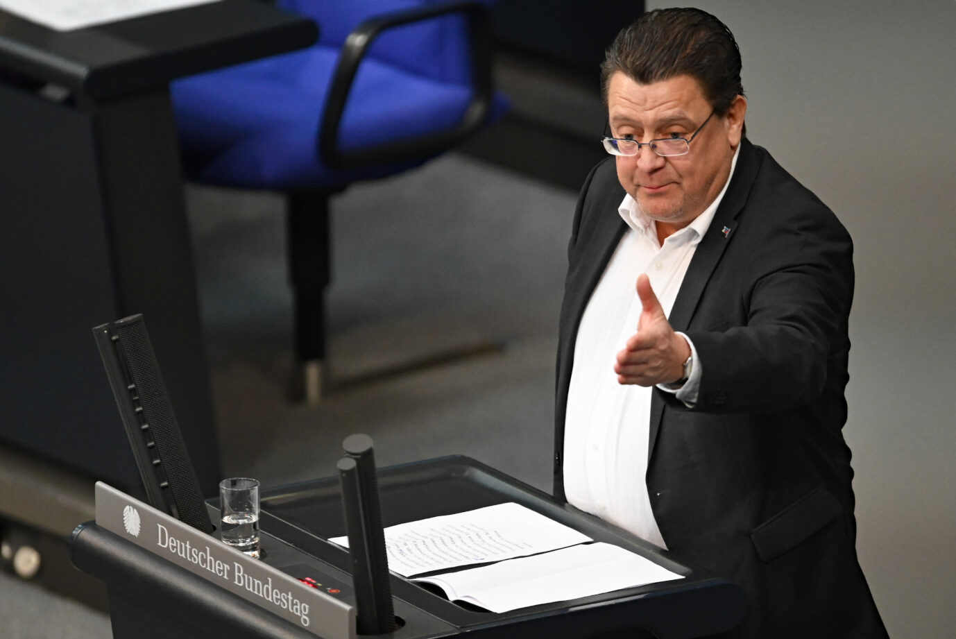 Stephan Brandner im Bundestag, er fordert die Aufstockung der Abschiebehaftplätze Foto: picture alliance/dpa | Philipp Znidar Abschiebungen AfD