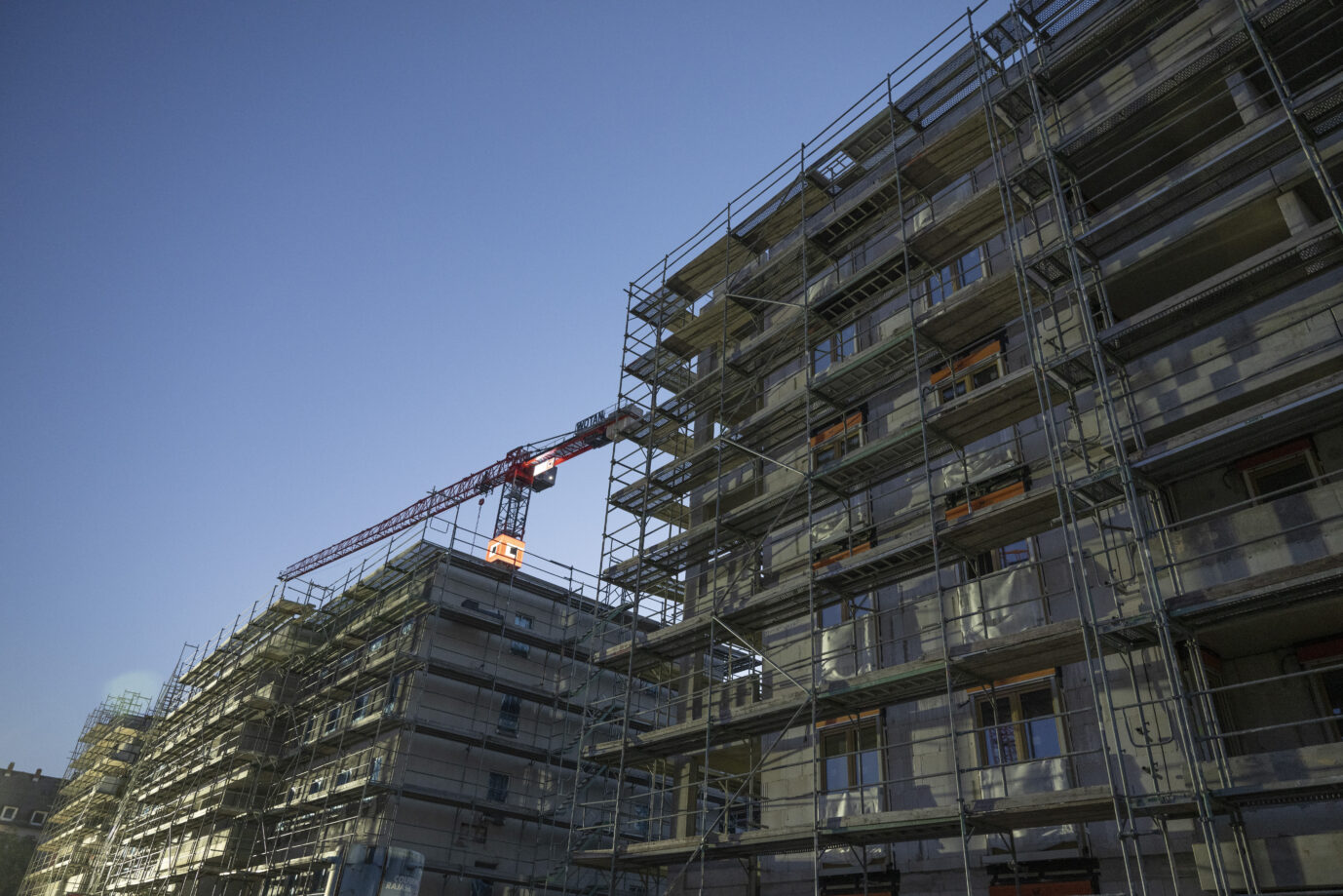 Hohe Kosten, Klikaschutz: In Deutschland werden zu wenige Wohnungen gebaut. Vonovia legt jetzt Pläne auf Eis.