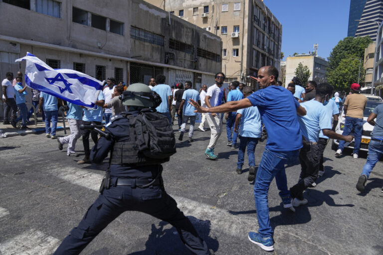 Ausschreitungen in Israel: Hunderte gewalttätige Eritreer gingen am vergangenen Wochenende aufeinander los.