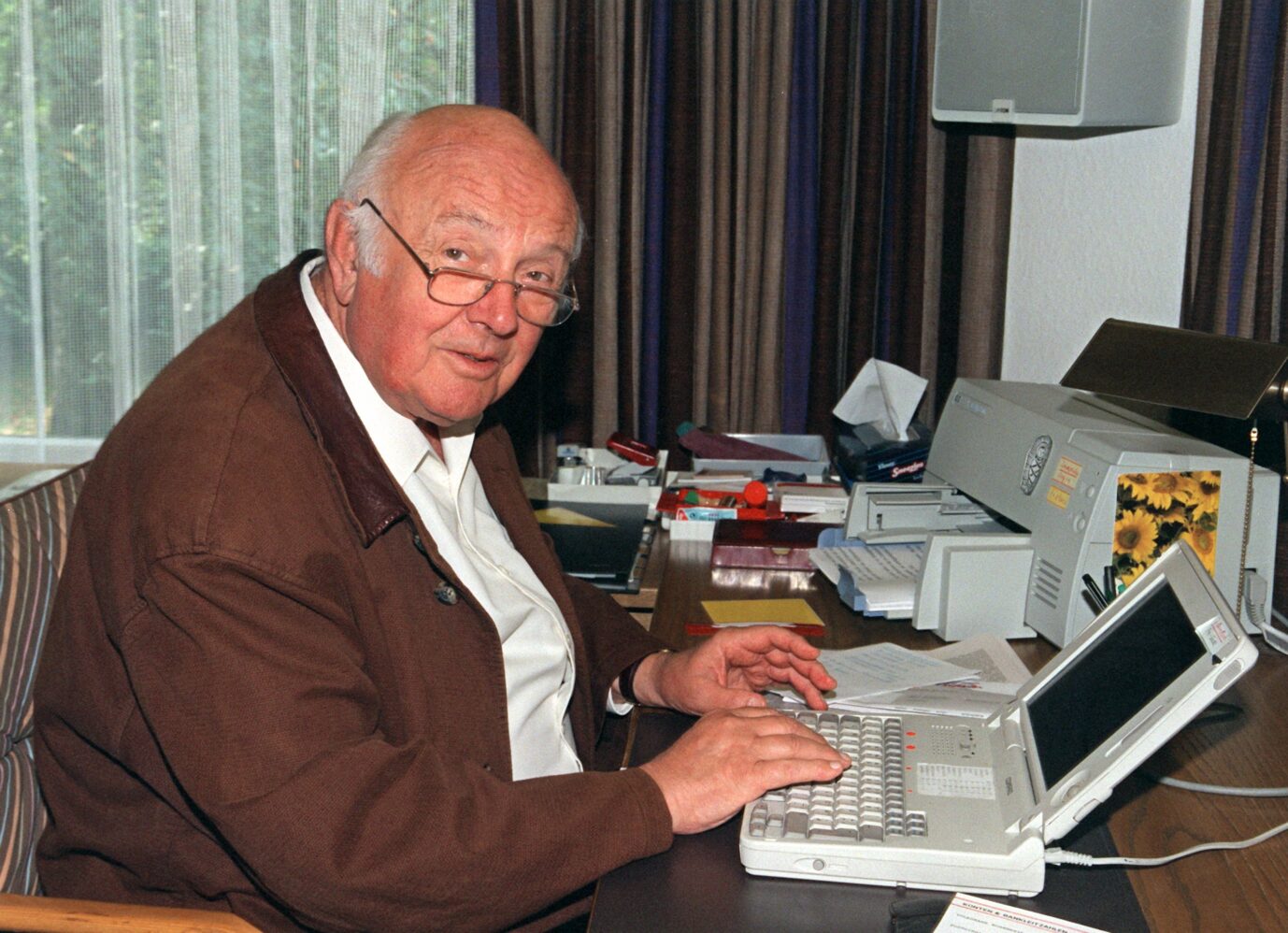 Der deutsche Kinderbuchautor Otfried Preußler, 1998