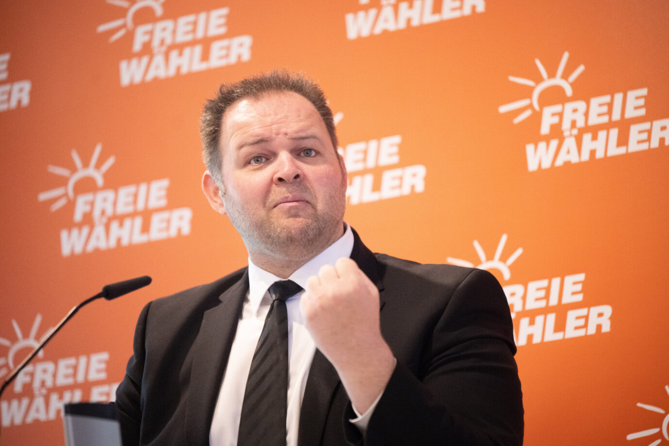 Reicht die Kraft für den Landtagseinzug? Hessens Freie Wähler-Chef Engin Eroglu will Wirtschaftsminister werden.