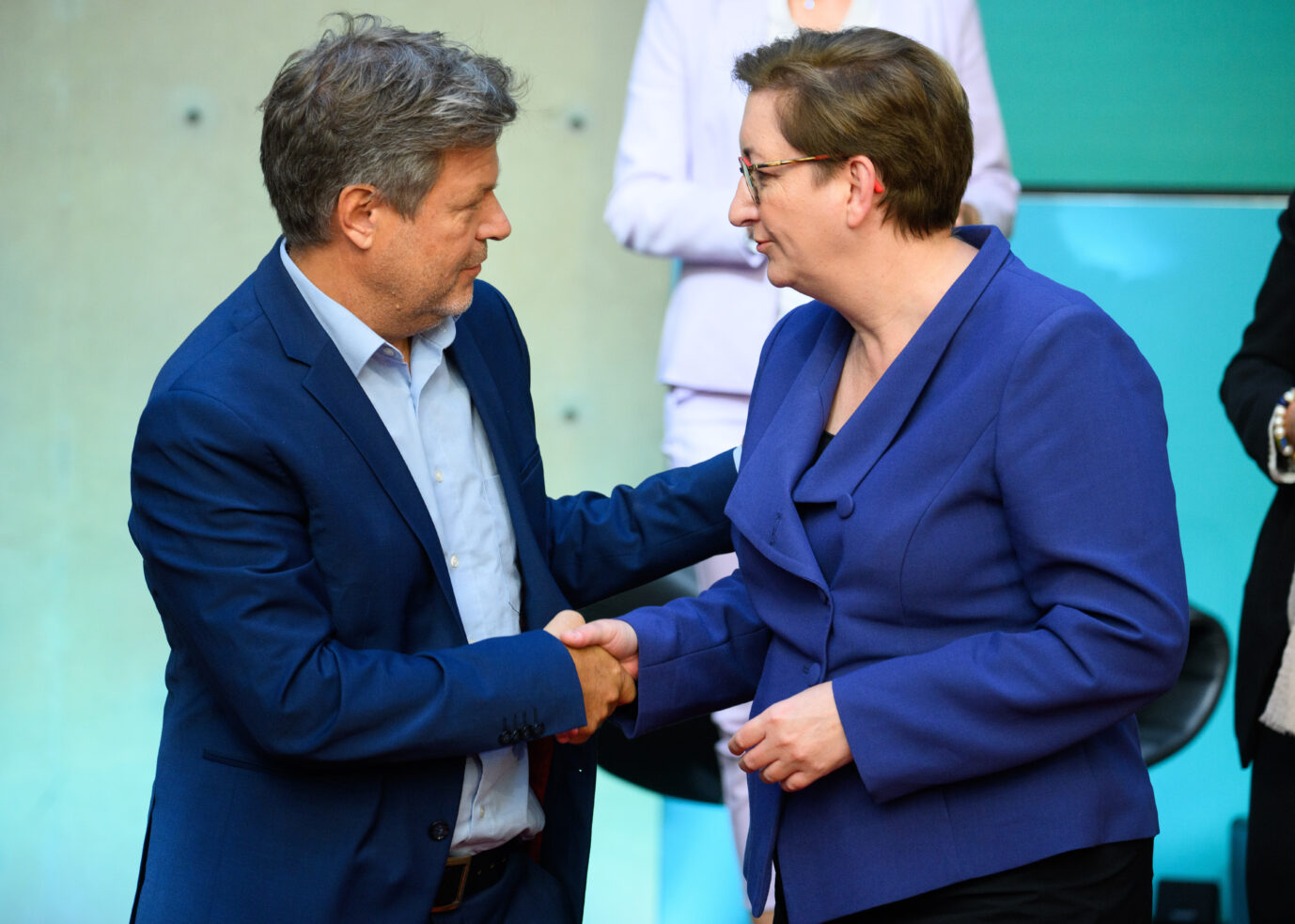 Verantwortlich für die Wohnungsnot: Klimaschutzminister Robert Habeck (Grüne) und Bauministerin Klara Geywitz (SPD)