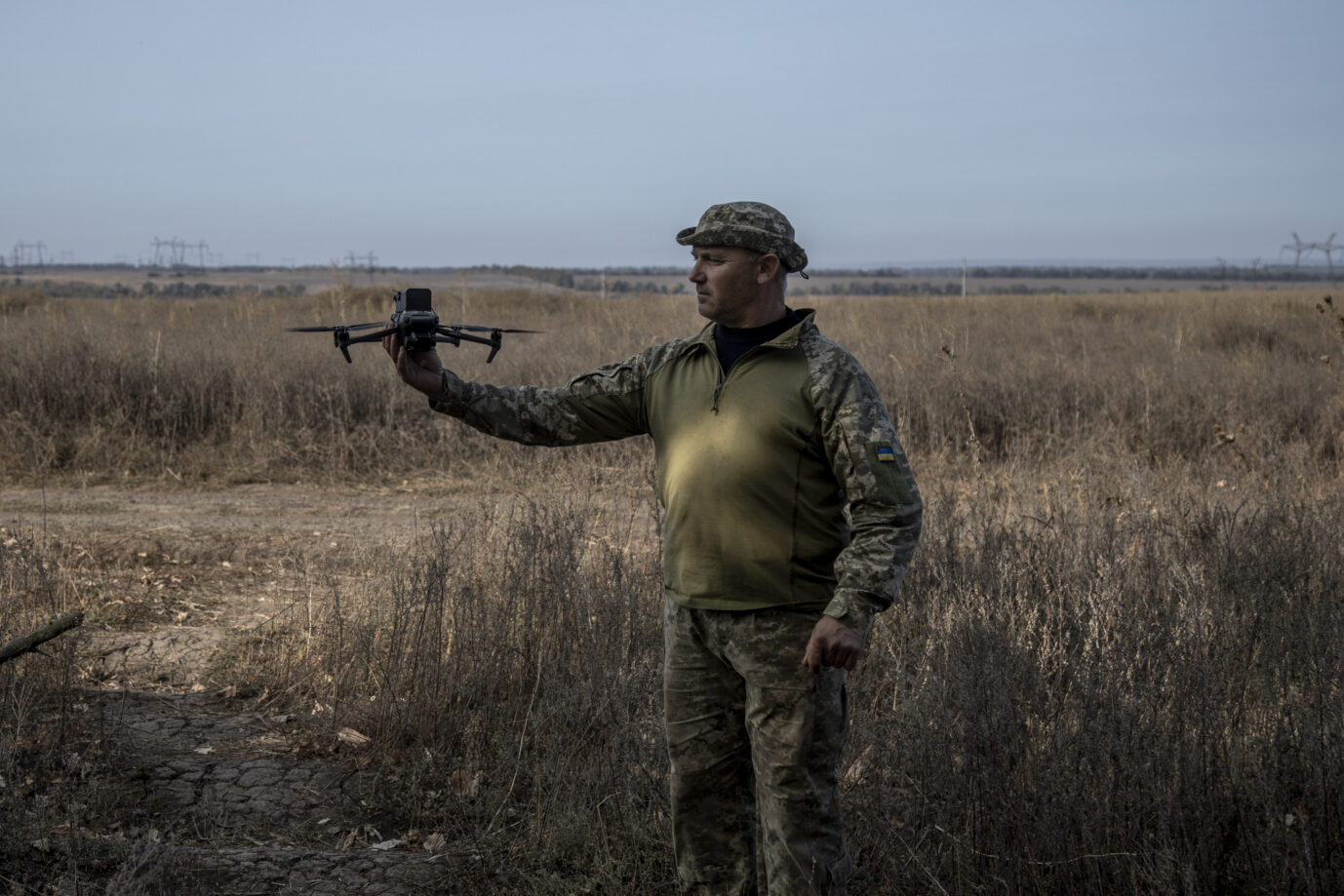 Im Ukraine-Krieg überwachen Drohnen das Schlachtfeld, Überraschungen sind kaum noch möglich.